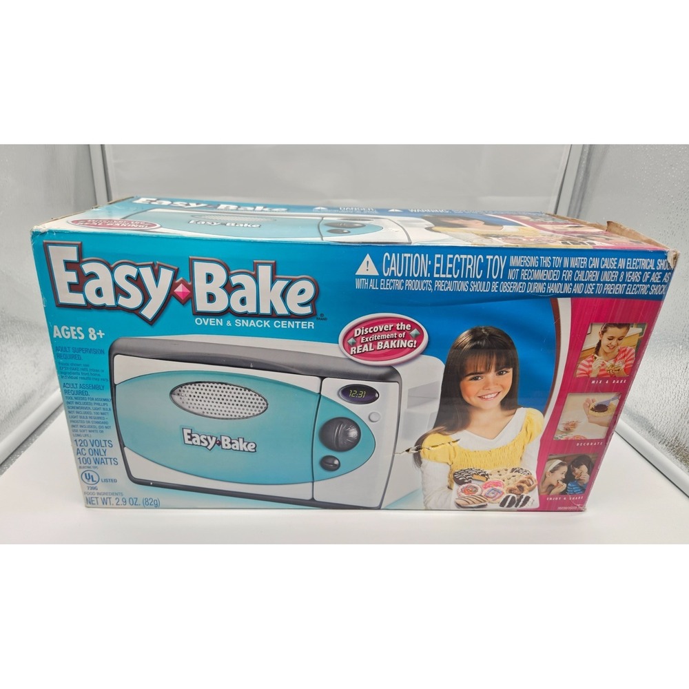 Easy-Bake Oven and Snack Center Teal White Electric Toy‎ with Pans and Mixes - Picture 2 of 16